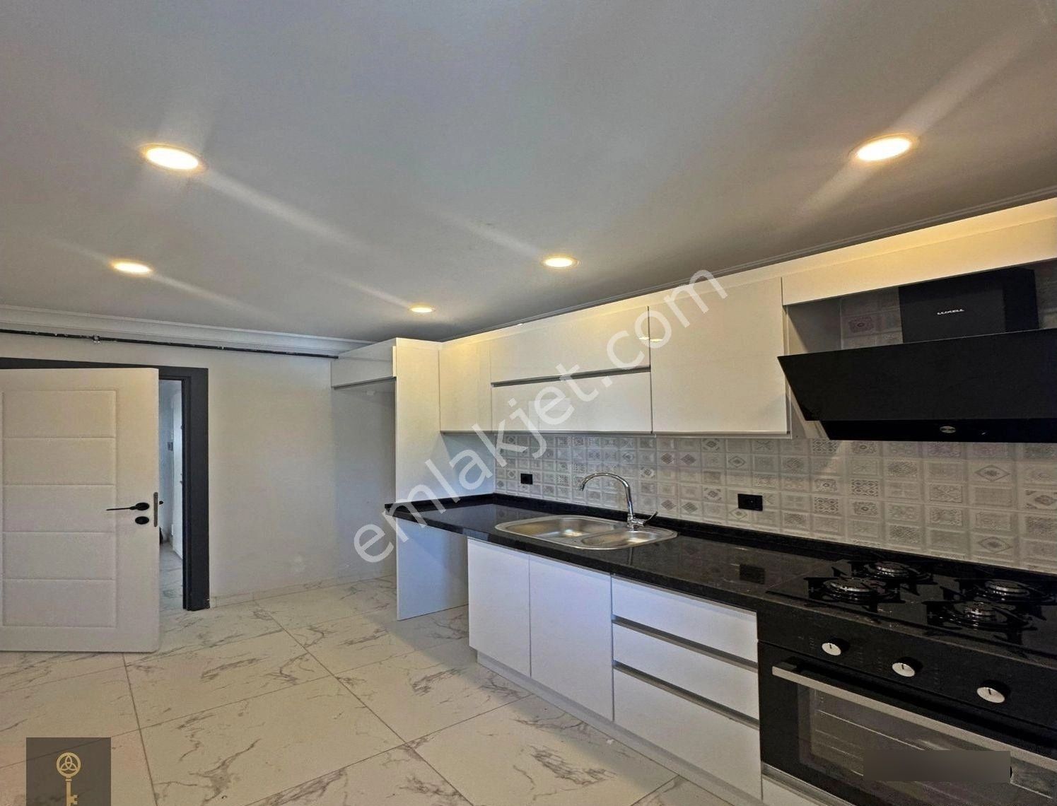 1.20 Faiz Oranı İle İlk Evim Kampanyasına Uygun Beylikdüzünde Satılık 2+1 Daire - Görsel 15