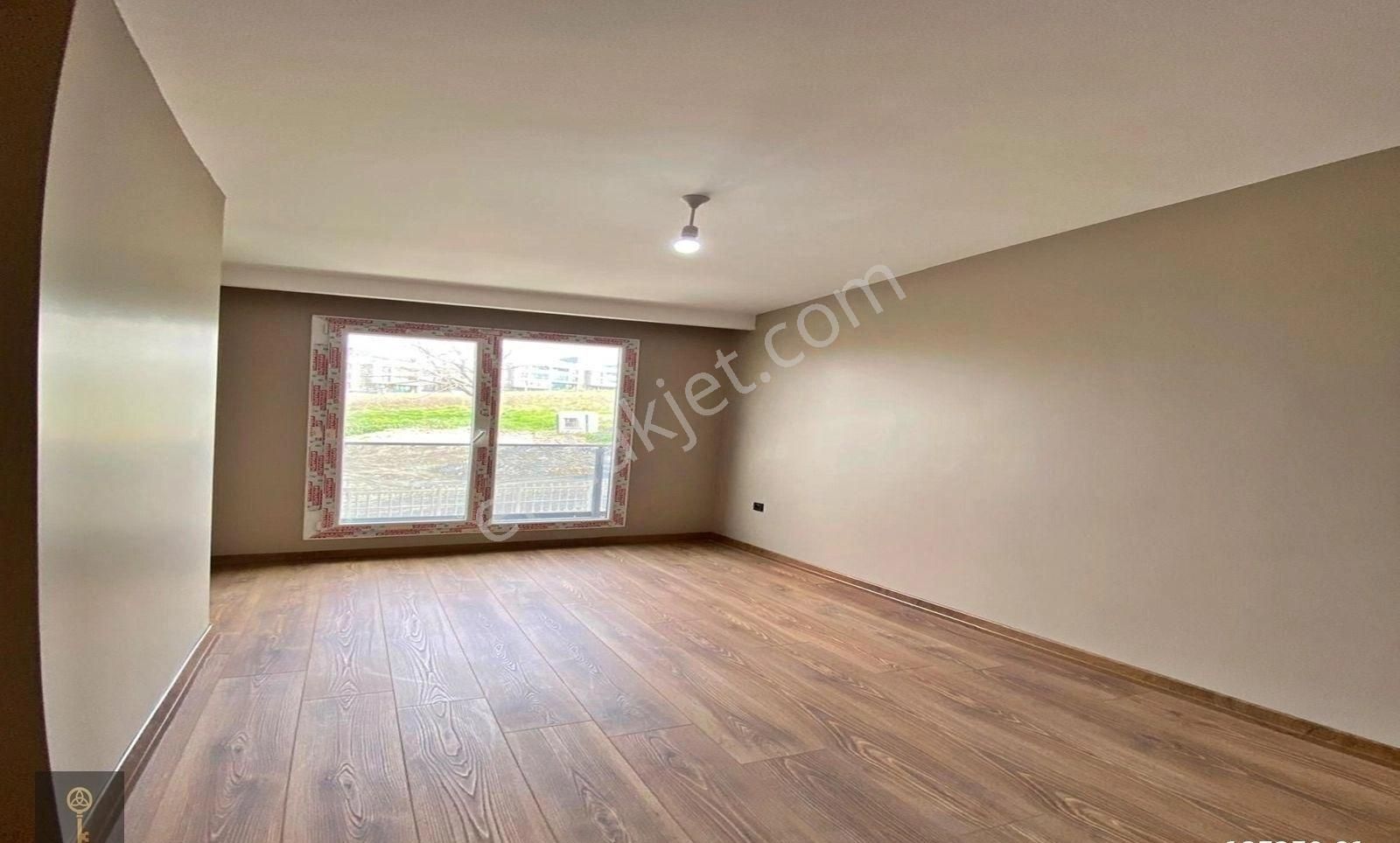 1.20 Faiz Oranı İle İlk Evim Kampanyasına Uygun Beylikdüzünde Satılık 2+1 Daire - Görsel 2