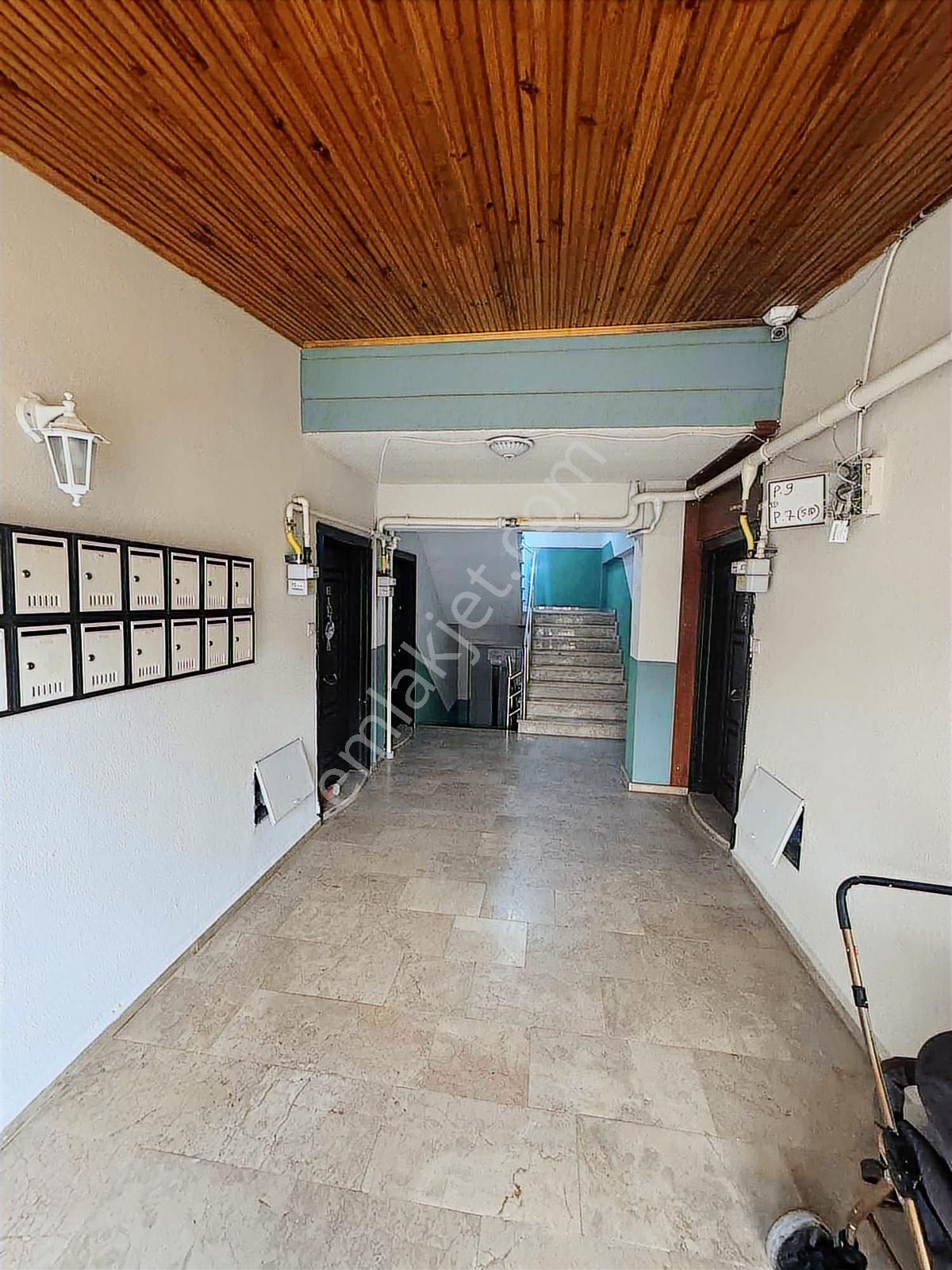 İskele Merkez Yalı Üstü Mevkii Eşyalı Satılık Daire - Görsel 12
