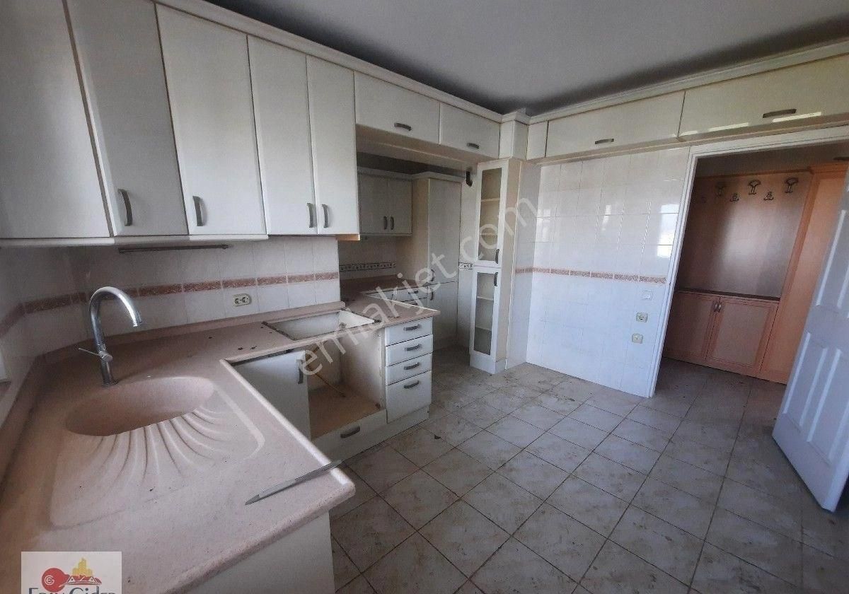 Atatürk Blv Üzeri 3+1-doğalgazlı-140m2-kusursuz. Geniş-ferah-temiz Ev-ısı Yalıtımlı - Görsel 35