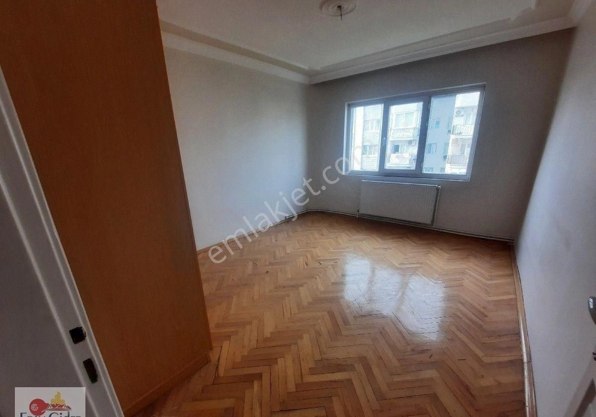 Atatürk Blv Üzeri 3+1-doğalgazlı-140m2-kusursuz. Geniş-ferah-temiz Ev-ısı Yalıtımlı - Görsel 5