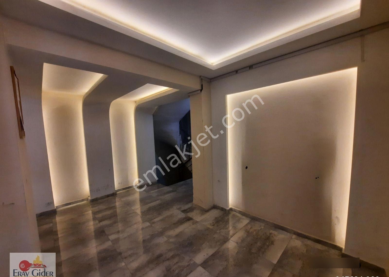 Üniversite Yolunda-2+1 Daire-yatırımlık-kiracısı İçinde.