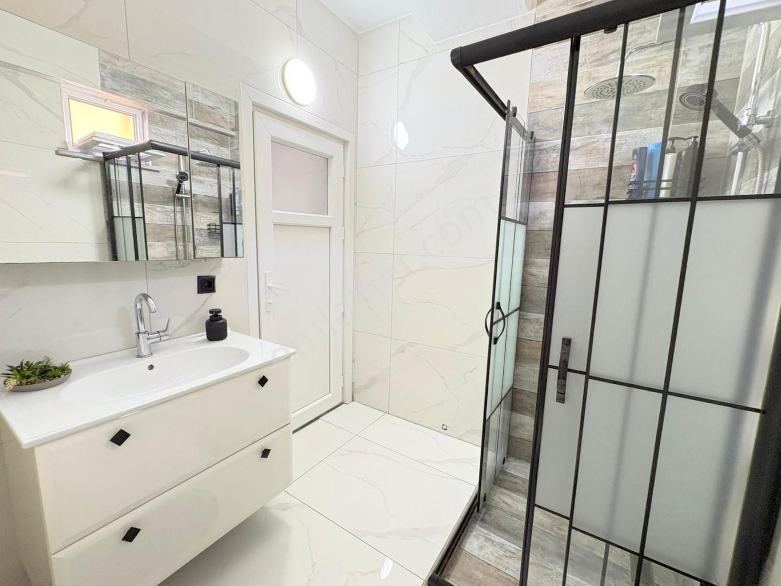 Mertcan'dan Hastane 5dk Metro 6dk İskanlı 2 Aileye Uygun Dubleks - Görsel 23