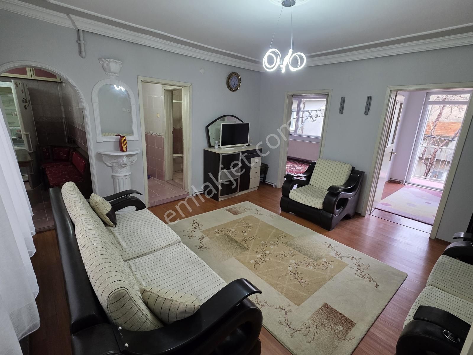 Fatih Mahallesi Merkezi Konumda 3+1 Eşyalı Kiralık Daire - Görsel 12