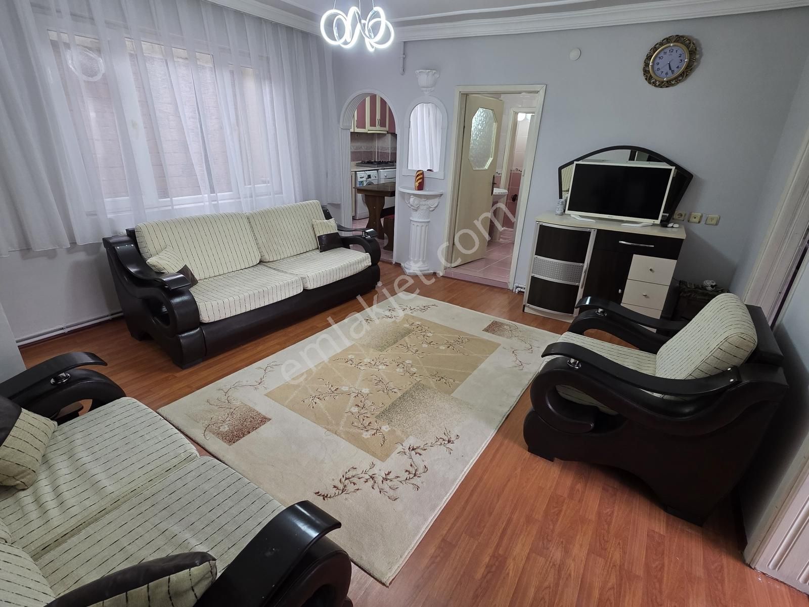 Fatih Mahallesi Merkezi Konumda 3+1 Eşyalı Kiralık Daire - Görsel 11