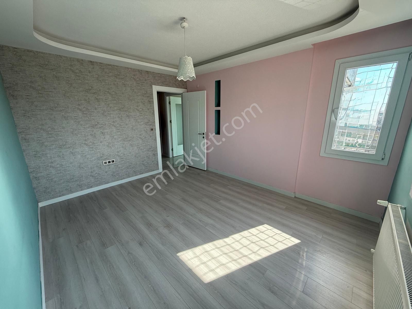 Gürselpaşada Merkezi Konumda 3.5+1 Kmutfak+çb+go - Görsel 25