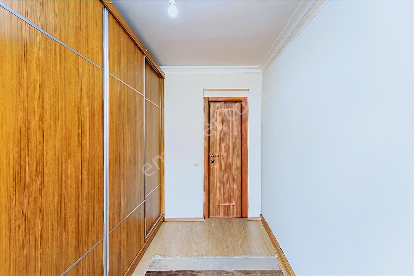 Menemen Uğur Mumcu Mah. Site İçerisinde Satılık 4+1 Daire - Görsel 12