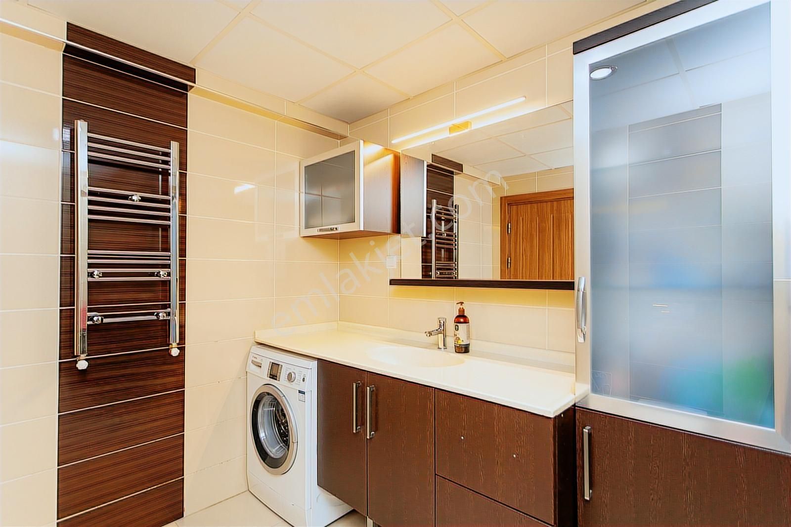 Menemen Uğur Mumcu Mah. Site İçerisinde Satılık 4+1 Daire - Görsel 2