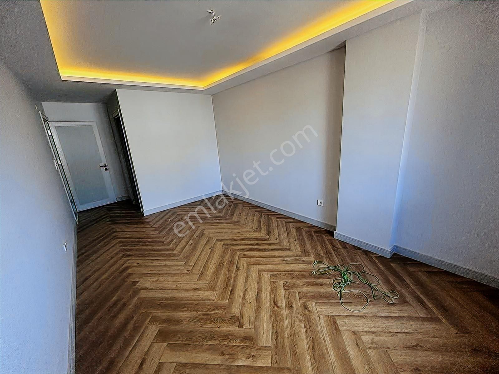 Üsküdar Sultantepe'de 4+2 Net 240 M2 Teraslı Lüks Dubleks Daire - Görsel 33