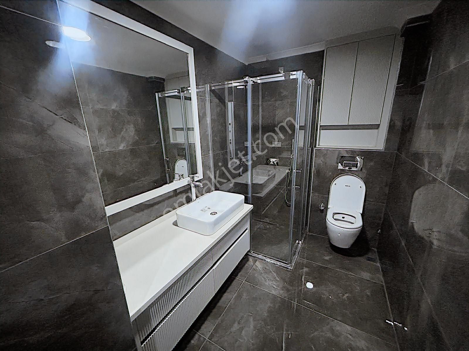 Üsküdar Sultantepe'de 4+2 Net 240 M2 Teraslı Lüks Dubleks Daire - Görsel 9