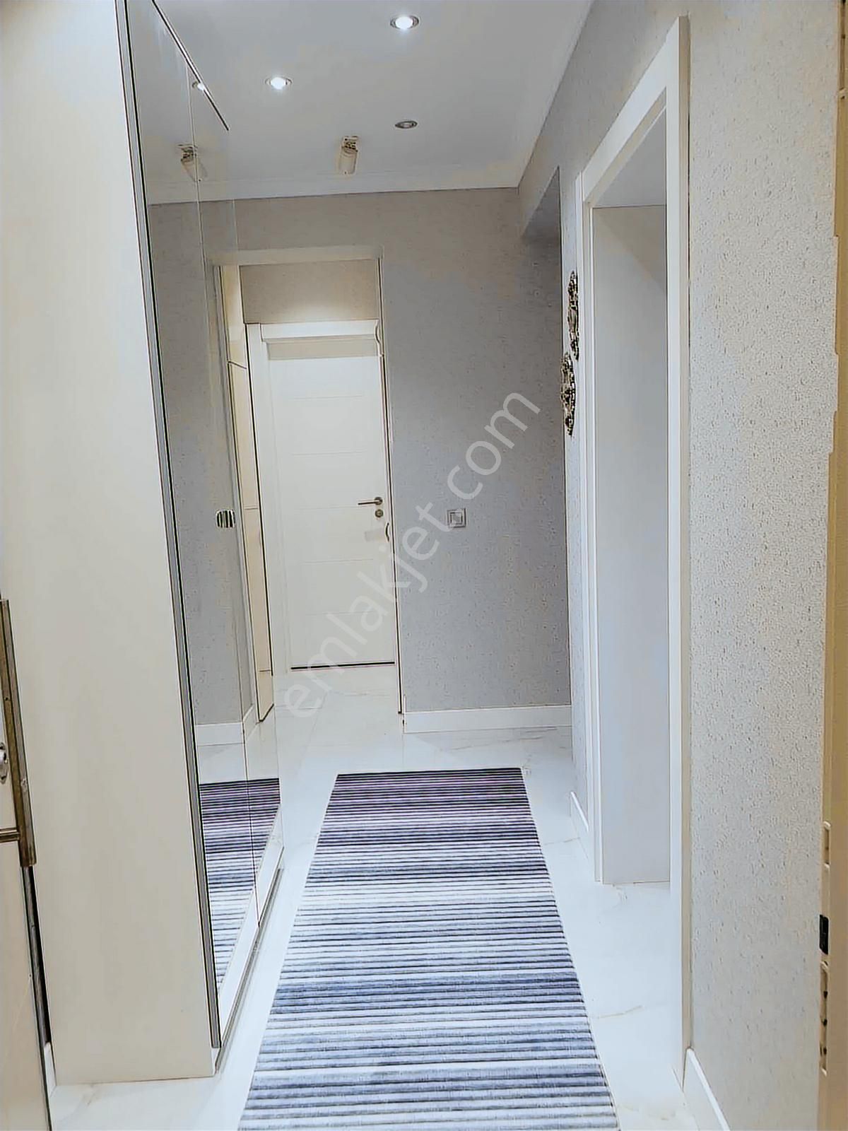 Bosphoruscity Erguvan 3,5+1 Teraslı Balkonlu Kat Bahçeli Satılık - Görsel 4