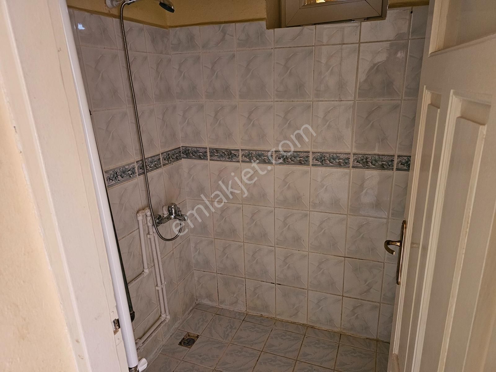 Köprülü Mahallesi Çift Cepheli Doğalgazlı, Klimalı, Eşyalı Daire - Görsel 18