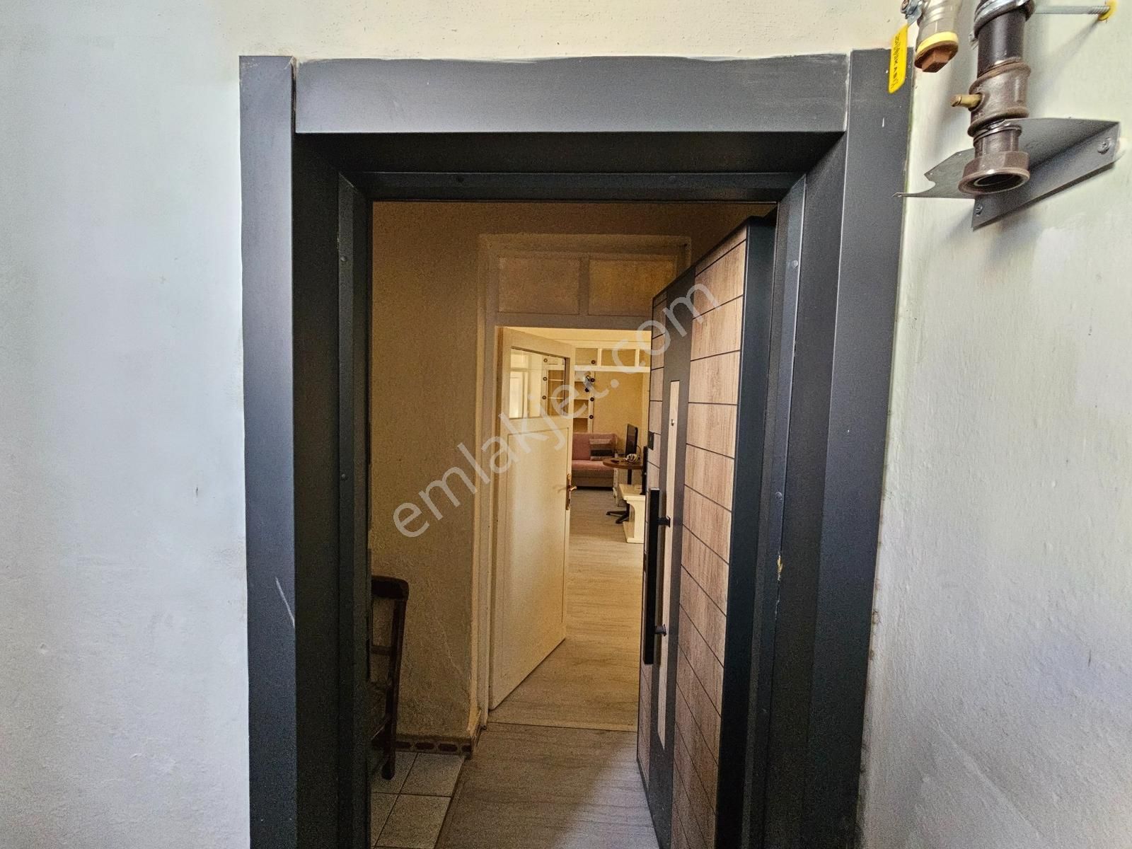 Köprülü Mahallesi Çift Cepheli Doğalgazlı, Klimalı, Eşyalı Daire - Görsel 3