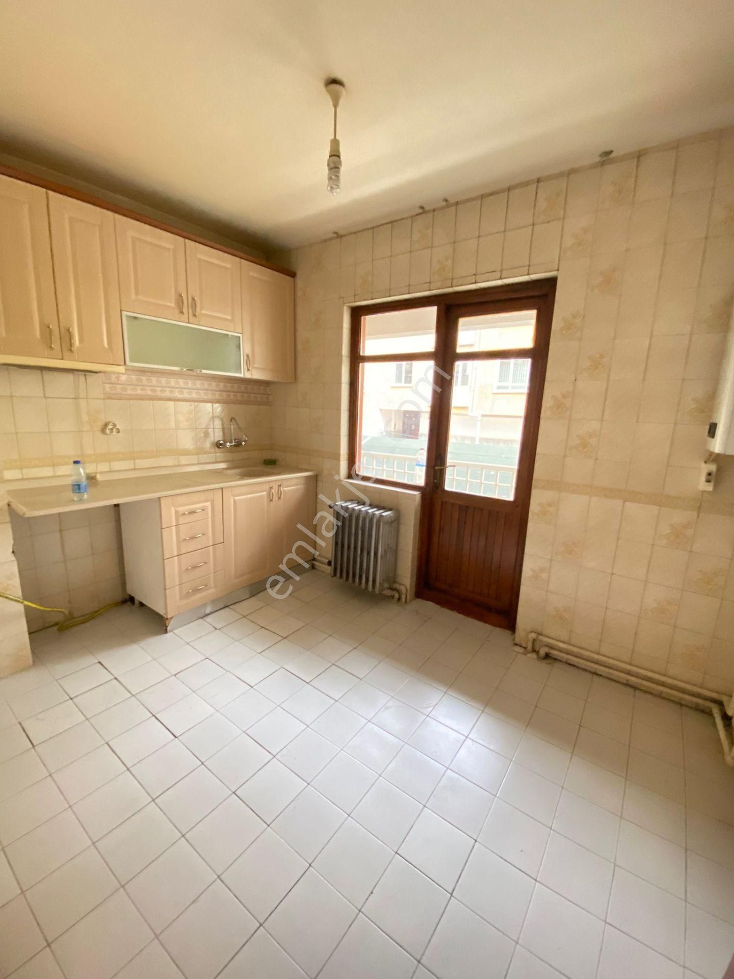 Şehir Hast. Karşısı Altında Daire Olan 2+1 Bağımsız Ön Cephe - Görsel 30