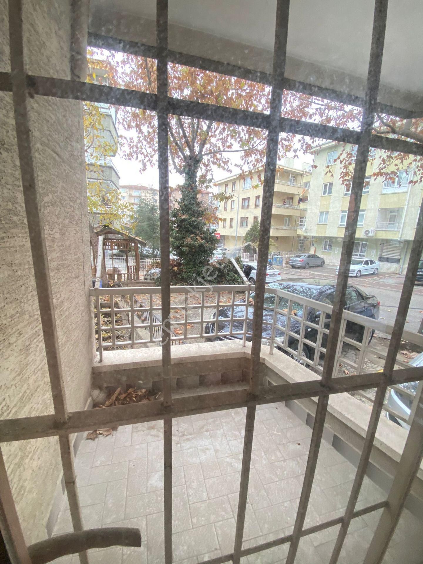 Şehir Hast. Karşısı Altında Daire Olan 2+1 Bağımsız Ön Cephe - Görsel 15