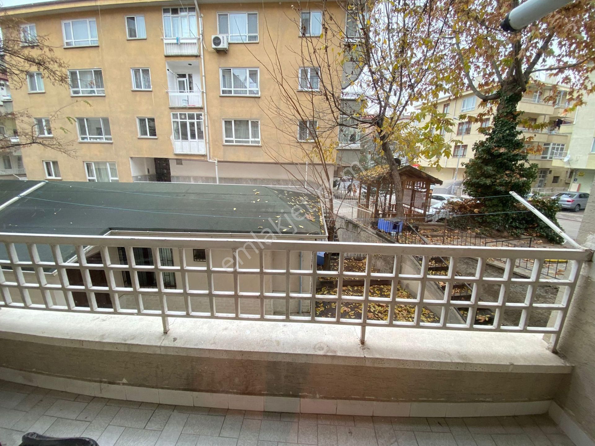 Şehir Hast. Karşısı Altında Daire Olan 2+1 Bağımsız Ön Cephe - Görsel 28