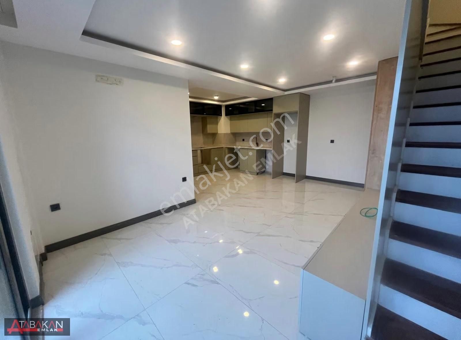 Lüks Sıte İçerisinde Asansörlü 2+1 Dubleks Teraslı Daire - Görsel 13