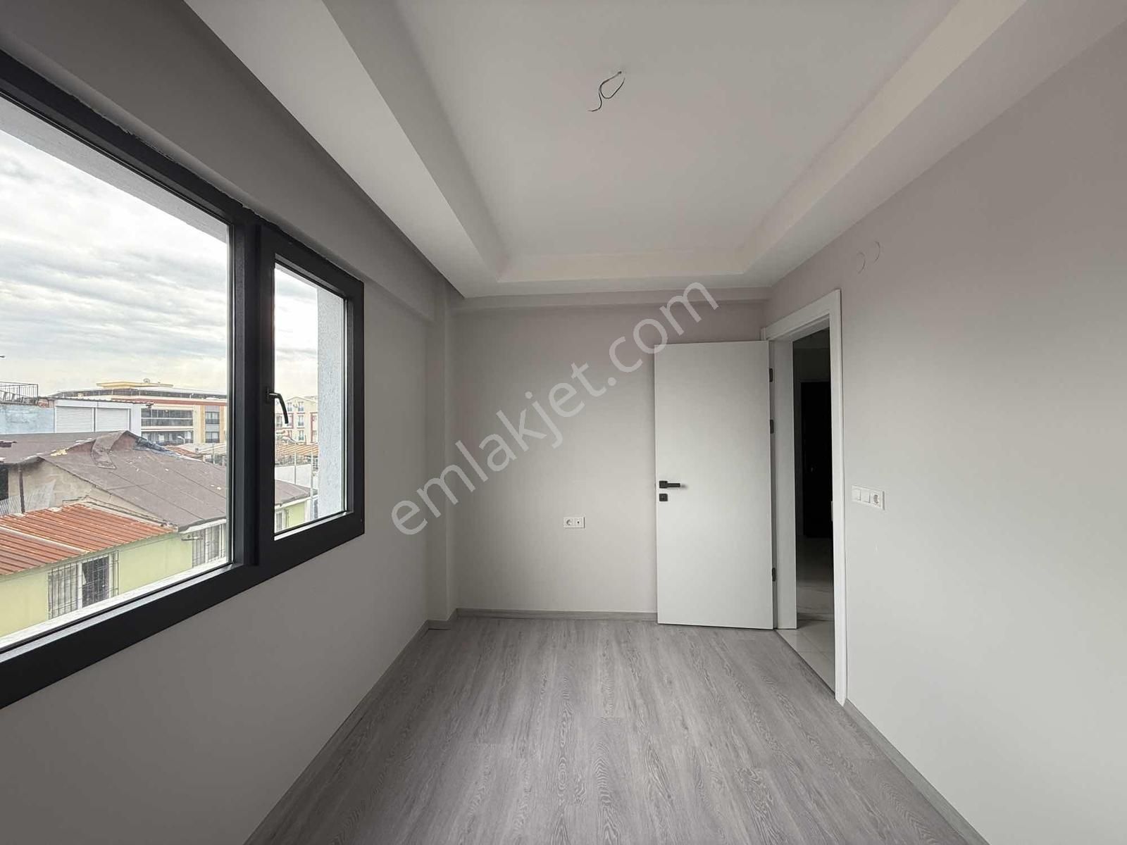 Remax Pin'den Ata Mh Etiler Döner Yanı Kiralık 2+1 Boş Daire - Görsel 3