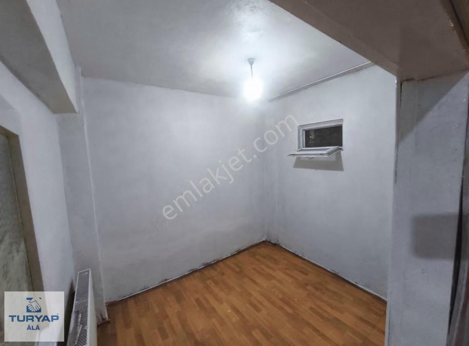 Turyap Enes Akaydan Fevzi Çakmak Mahallesinde 1+1 Kiralık Daire - Görsel 3