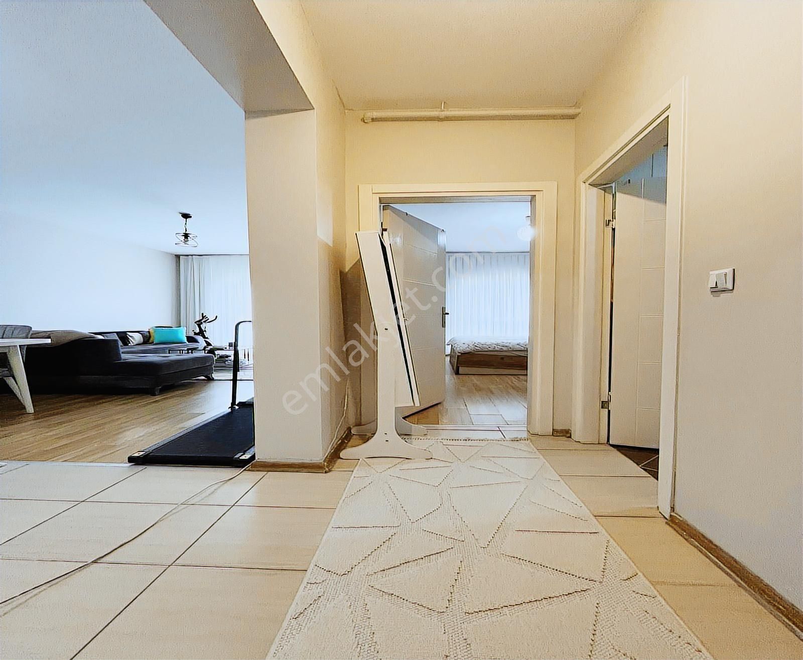 Metrobuse 5 Dk Ultra Lüks Site İçerisinde Satılık 1+1 Daire - Görsel 2