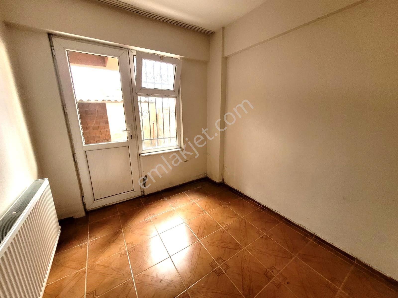 Edremit Cumhuriyet Mah.de Üçgenpark Doğalgazlı 2+1 Daire - Görsel 11