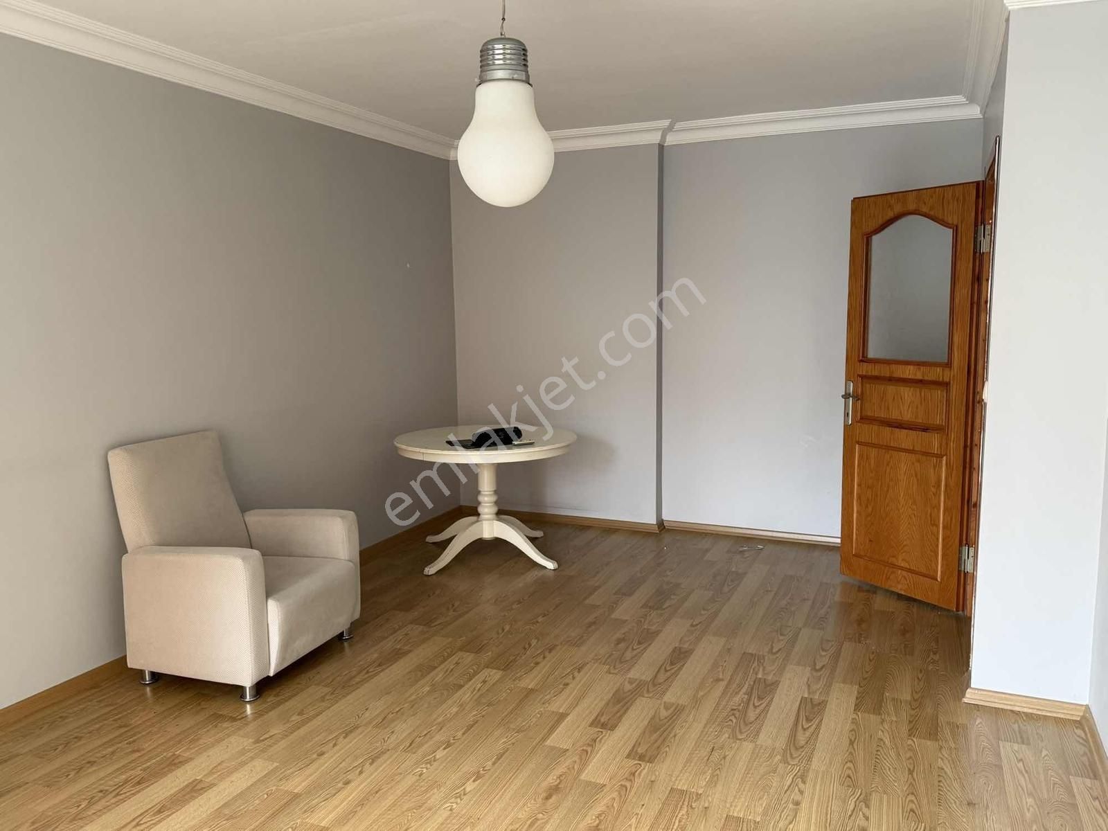 Küçükbakkalköy Mah. Cadde Ye Yakın 2+1 1.kat.75 M2.kat Dublexsi - Görsel 16