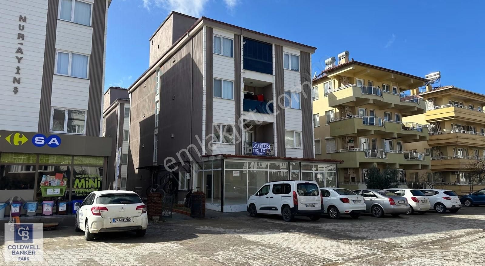 Gömeç Yaya Mahallesinde Merkezi Konumda 2+1 Lüks Daire - Görsel 4