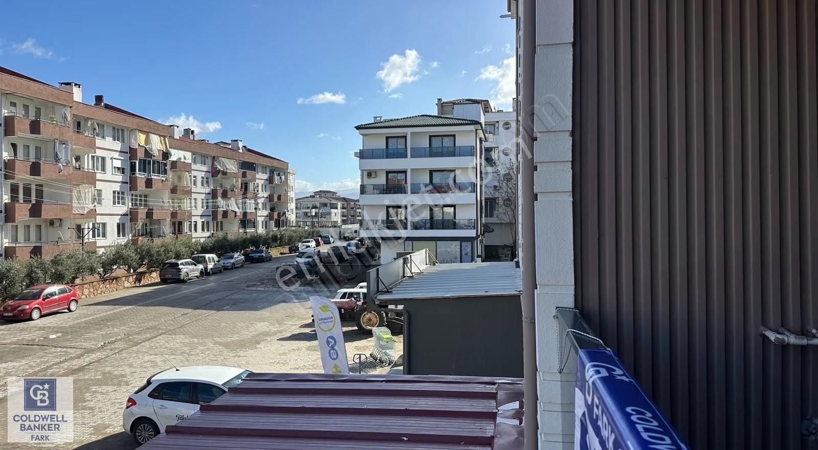 Gömeç Yaya Mahallesinde Merkezi Konumda 2+1 Lüks Daire - Görsel 14