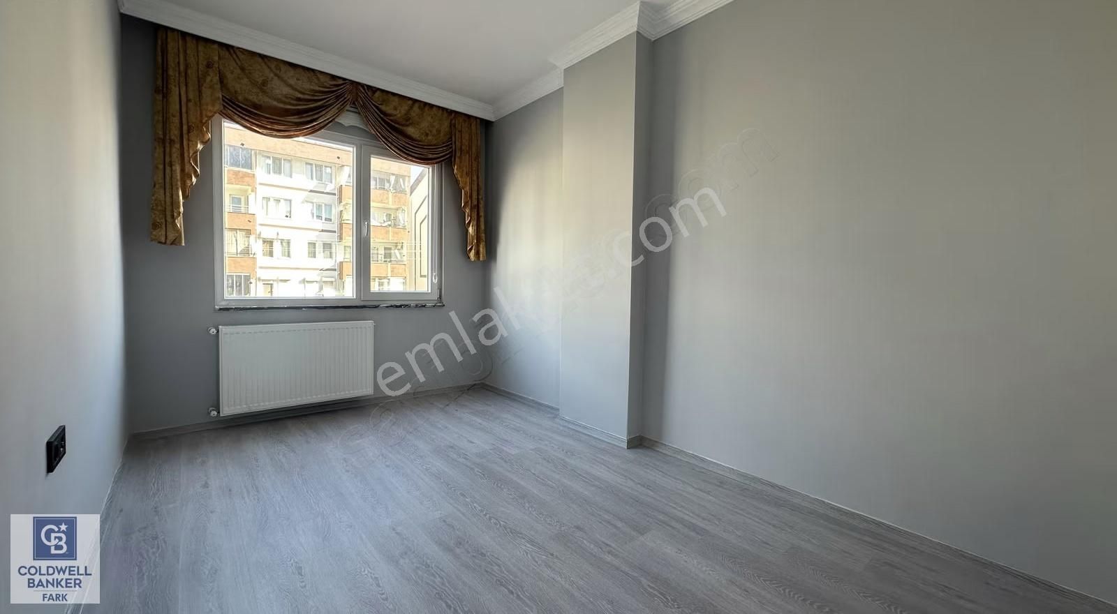 Gömeç Yaya Mahallesinde Merkezi Konumda 2+1 Lüks Daire - Görsel 2