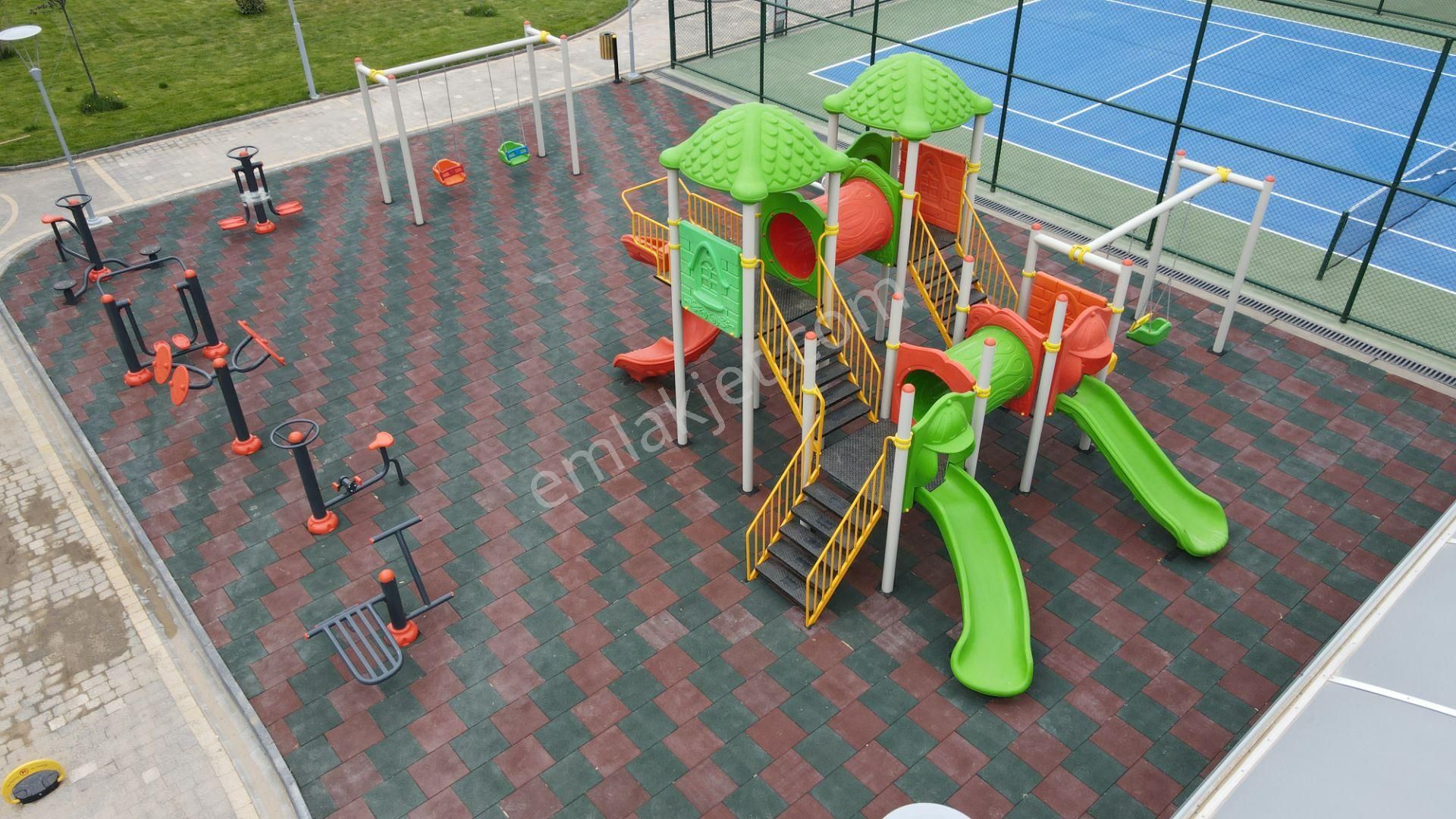 Irmaksudan Edremitte Kapalı Otopark Havuzlu 3+1 Bahçeli Daireler - Görsel 2