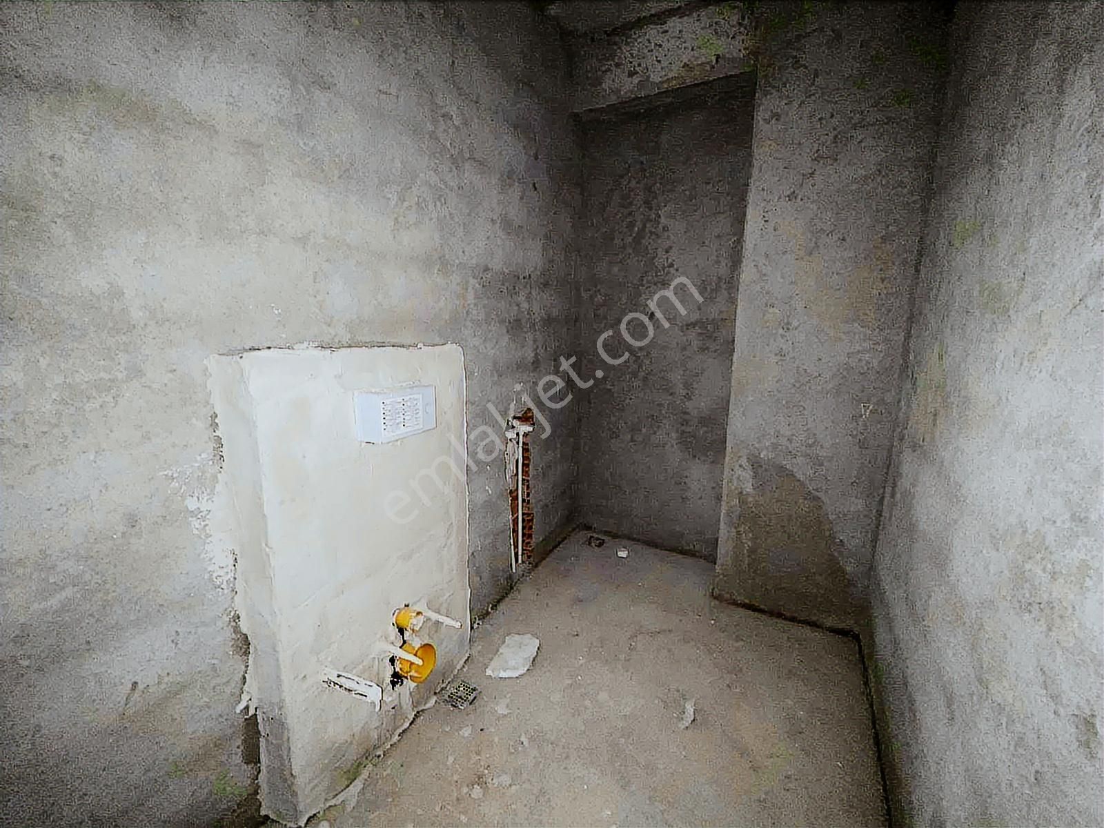 Esentepe Mah. Yerden Isıtmalı 3.kat 1+1 Satılık Daire - Görsel 5