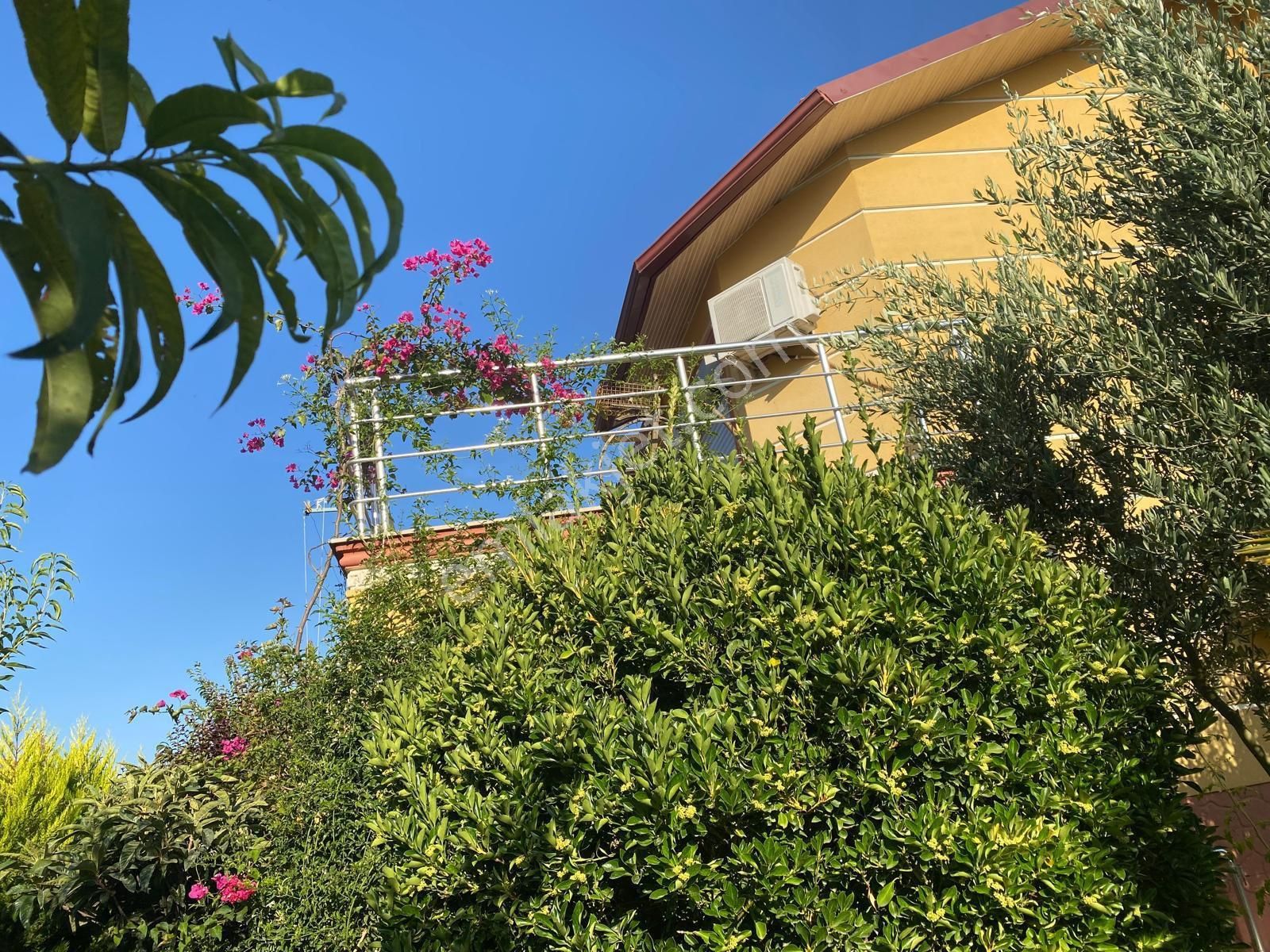 Kuşadası Soğucakta Özel Otoparklı Geniş Verandalı 3+1 Satılık Yazlık - Görsel 34