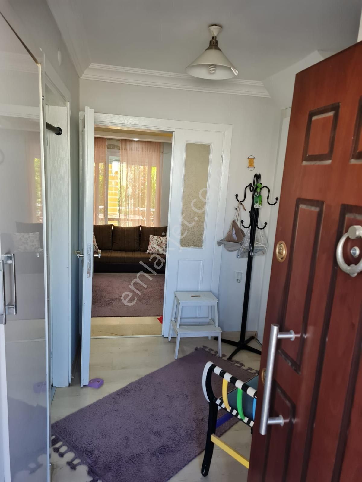 Kuşadası Soğucakta Özel Otoparklı Geniş Verandalı 3+1 Satılık Yazlık - Görsel 19