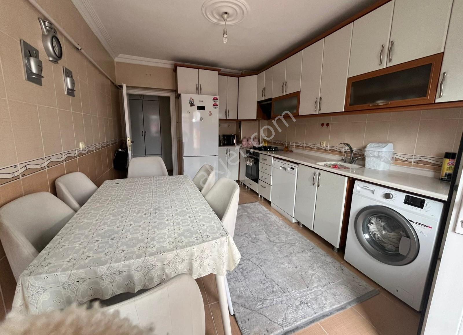 Net Yatırımdan Cuma Pazarı Civarı Güney Batı Cephe Satılık 3+1 - Görsel 5