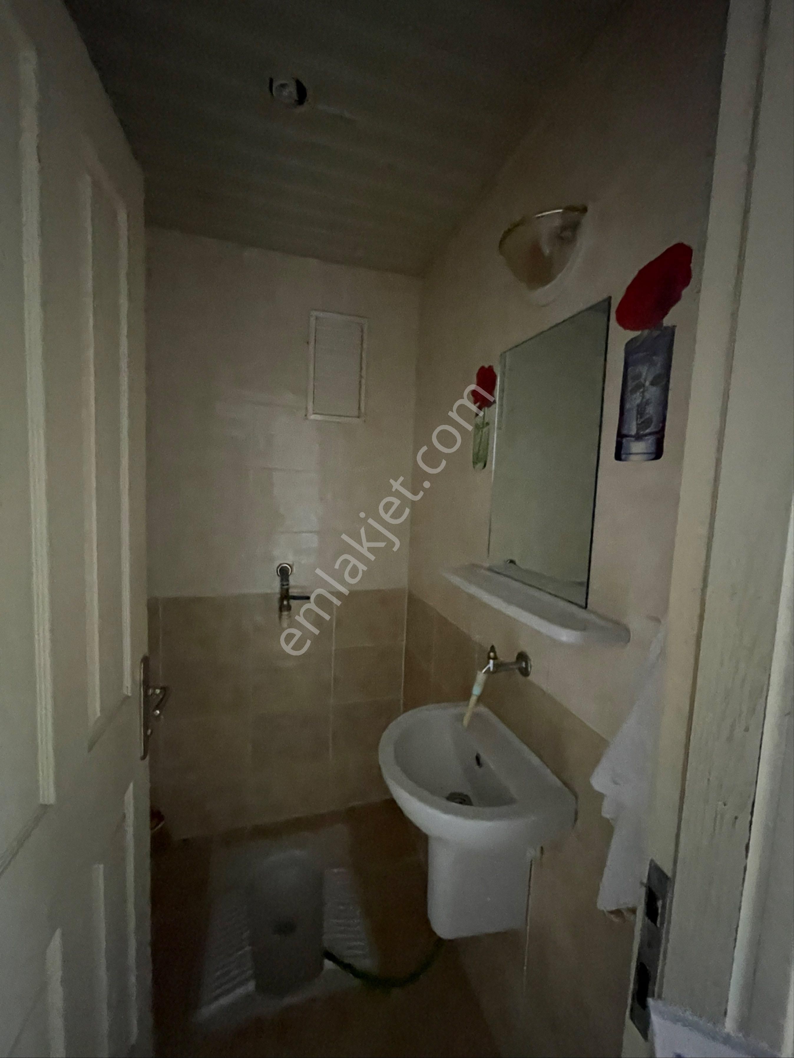 Seydişehir Tokide Kiralık 2+1 Ara Kat - Görsel 3