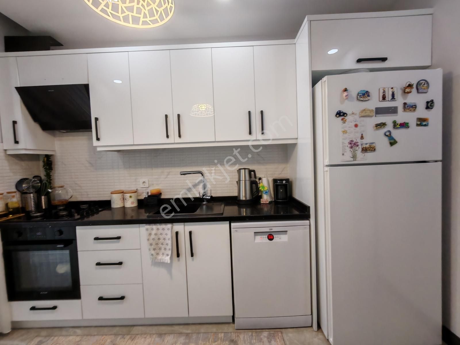 Silivri Mimar Sinan'da Butik Site İçi Ara Kat Güney Cephe 3+1 - Görsel 14