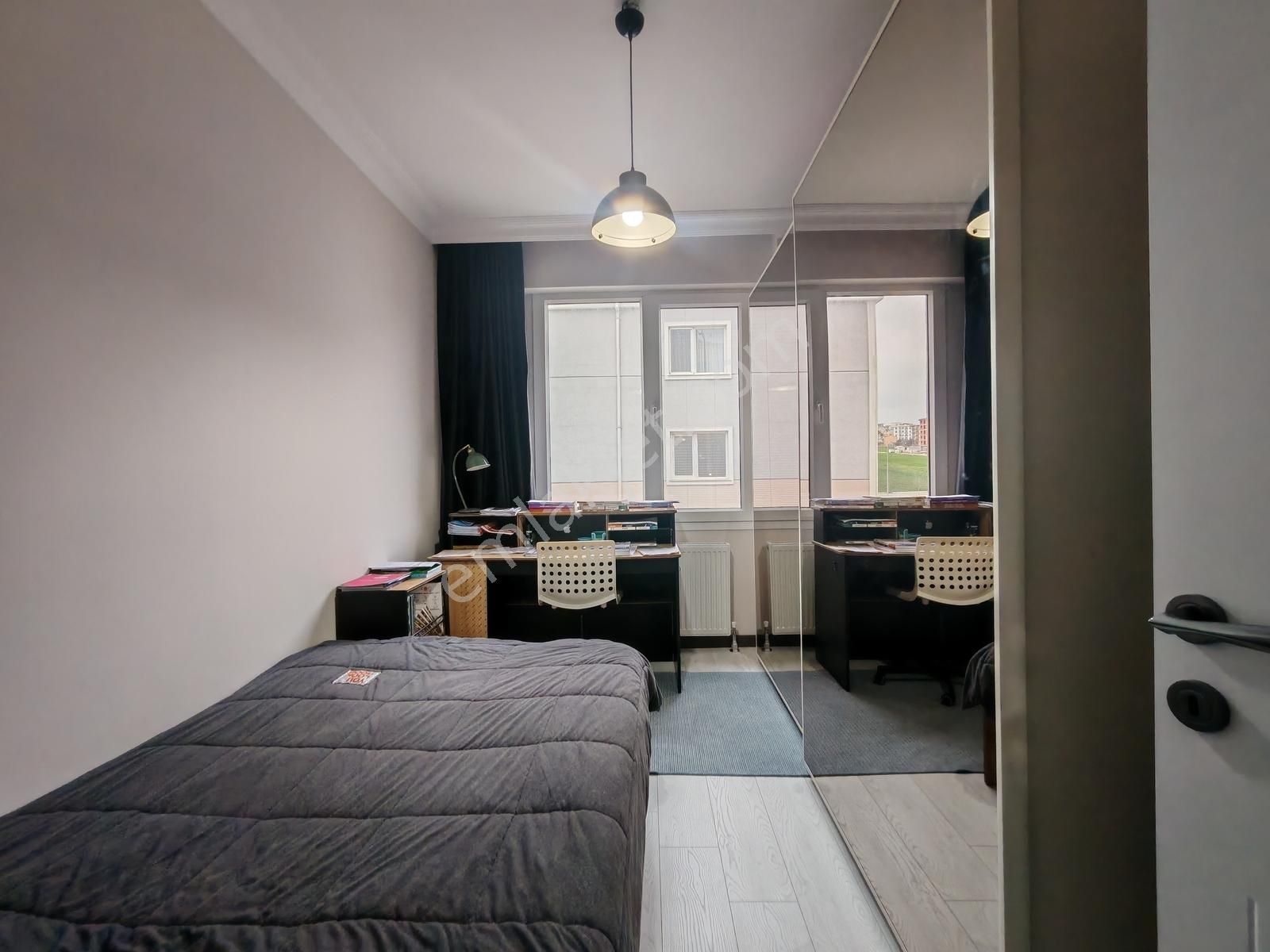 Silivri Mimar Sinan'da Butik Site İçi Ara Kat Güney Cephe 3+1 - Görsel 12