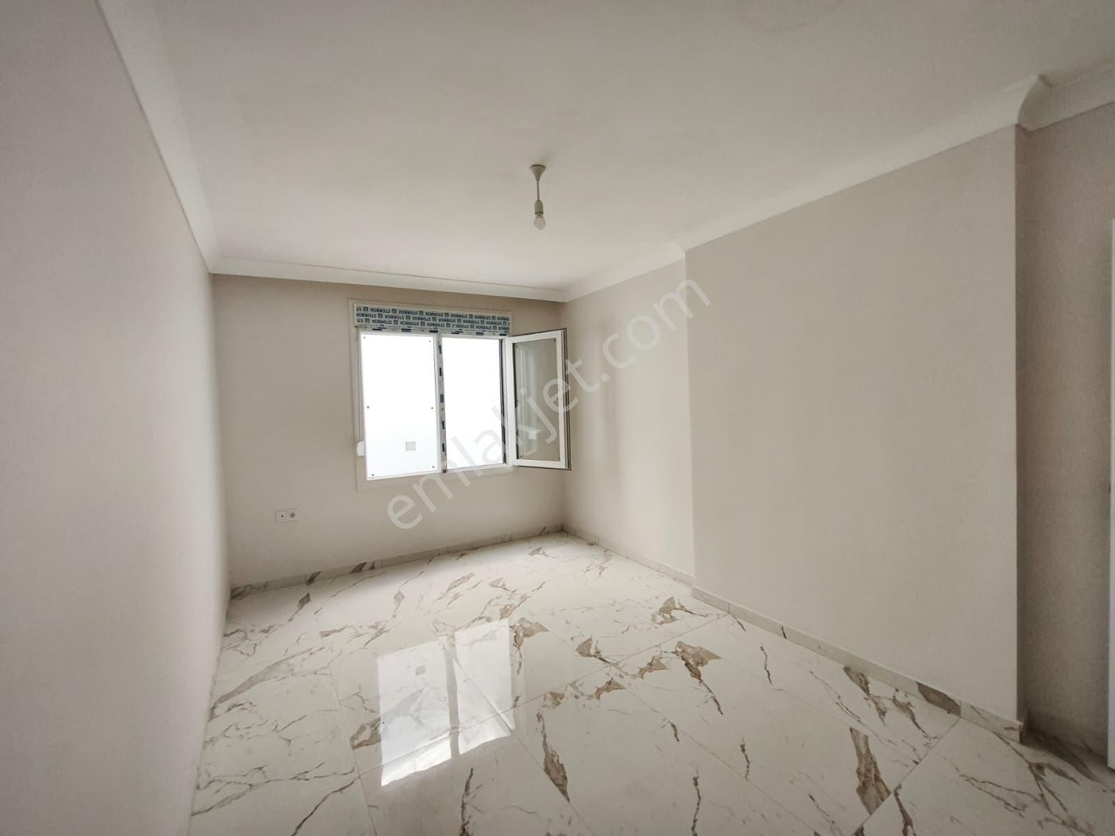 Ayvalık Altınova Merkez'de 2+1 Kiralık Sıfır Daire - Görsel 16