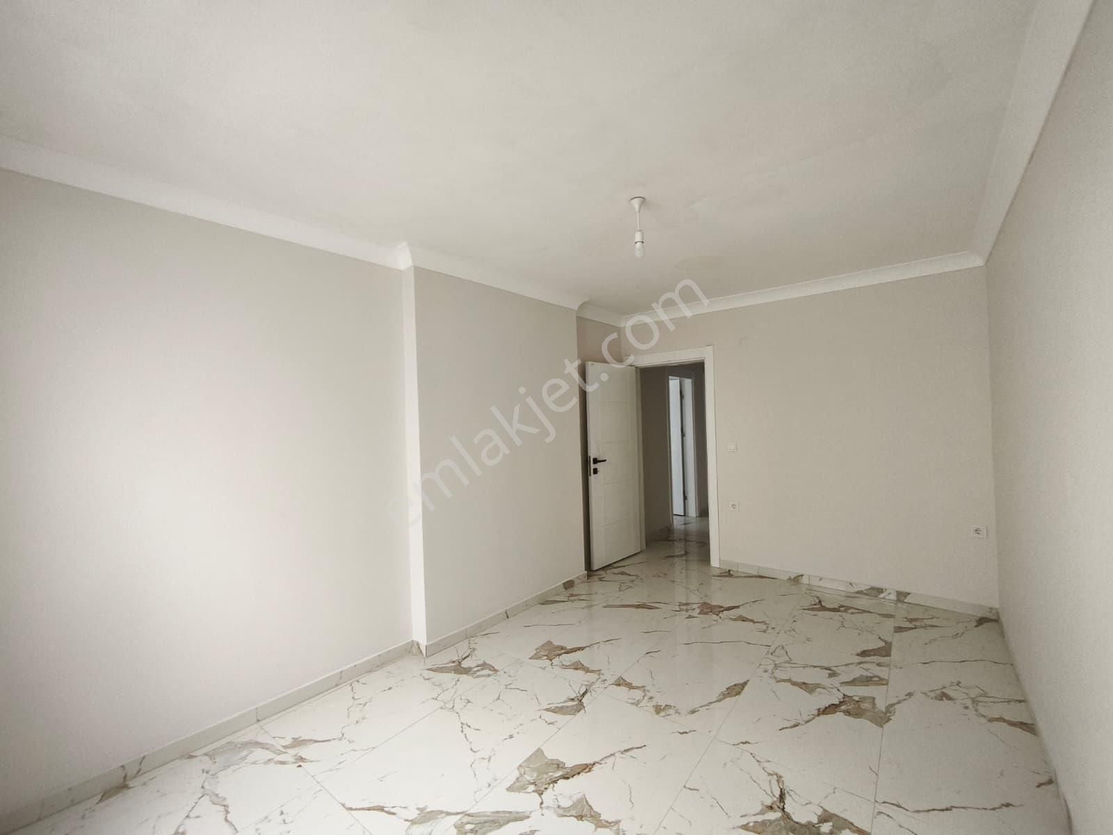 Ayvalık Altınova Merkez'de 2+1 Kiralık Sıfır Daire - Görsel 19