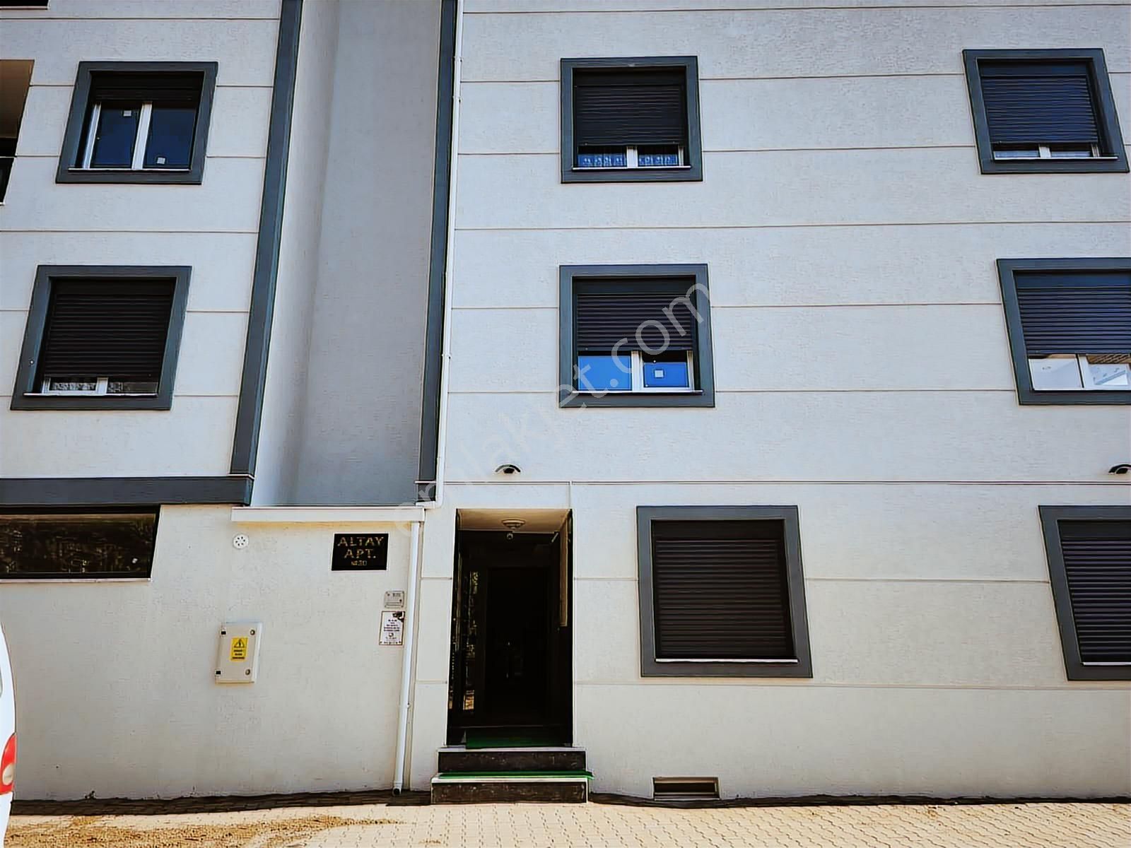 Ayvalık Altınova Merkez'de 2+1 Kiralık Sıfır Daire - Görsel 20