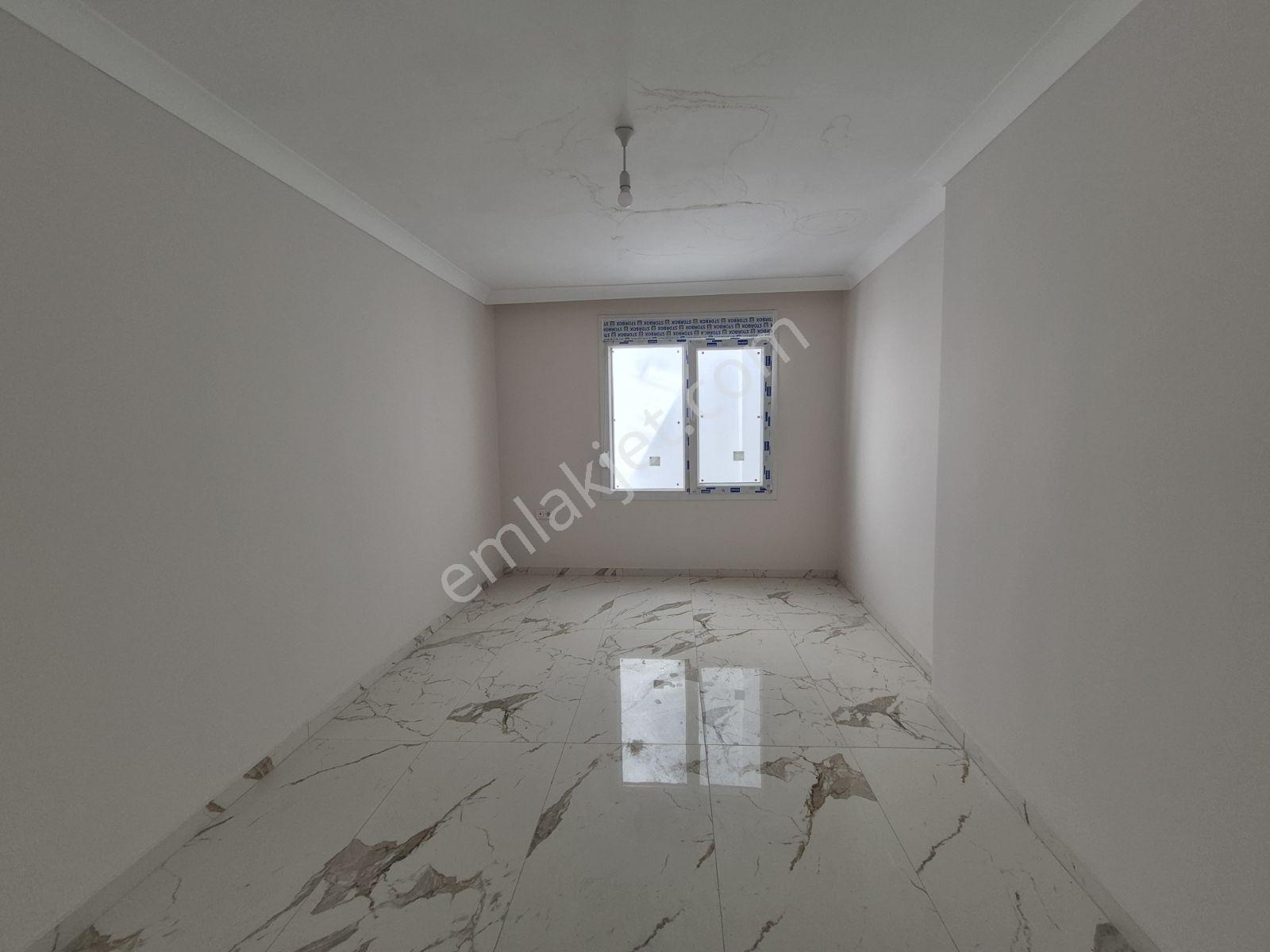 Ayvalık Altınova Merkez'de 2+1 Kiralık Sıfır Daire - Görsel 4