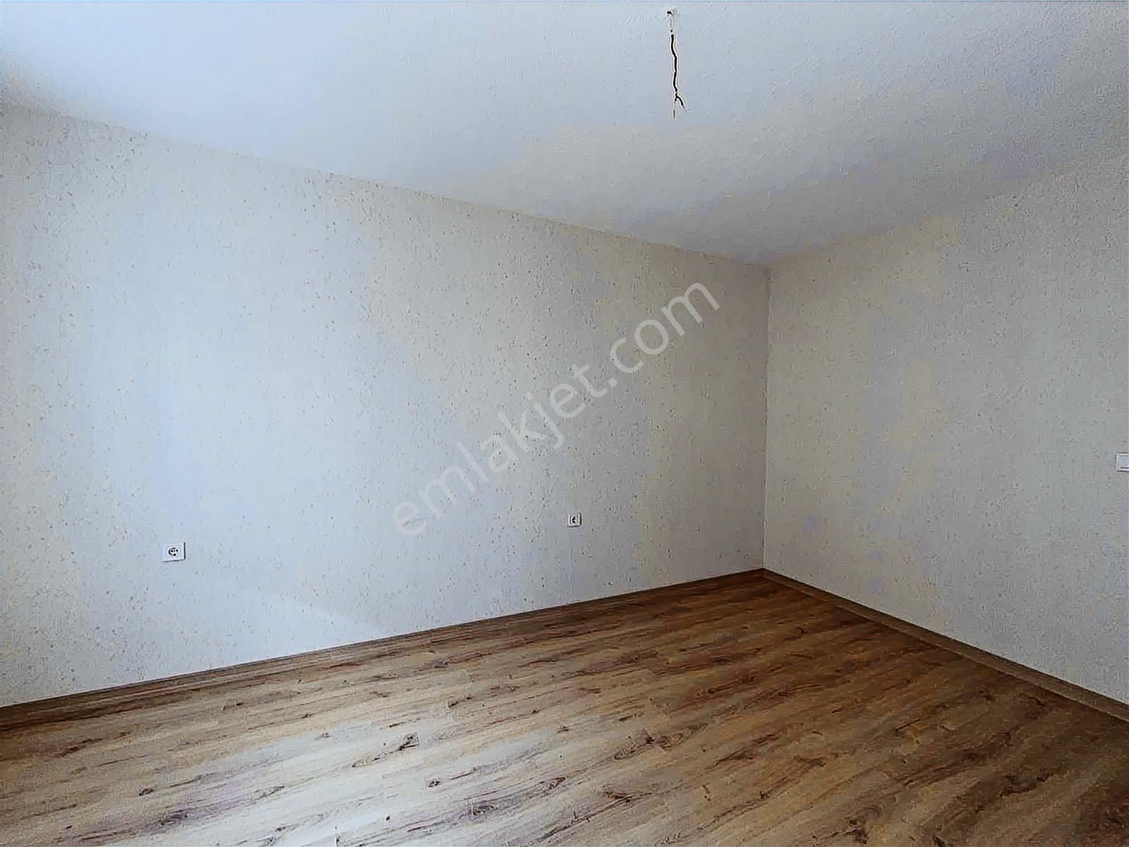 Prestıj Yeni Hayat Sitesinde Ön Cephe 2+1 Kiralık Daire - Görsel 30