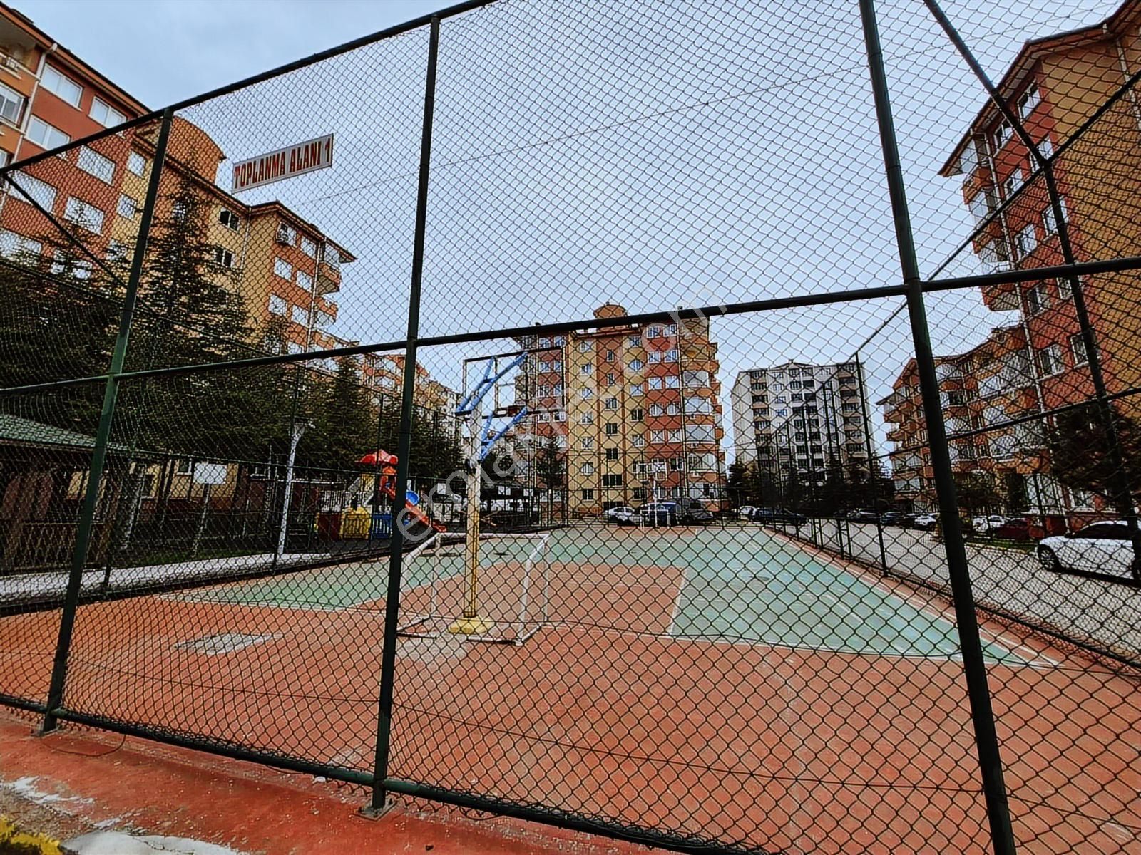 Ata Mahallesinde Site İçerisinde Satılık 3+1 Daire - Görsel 4