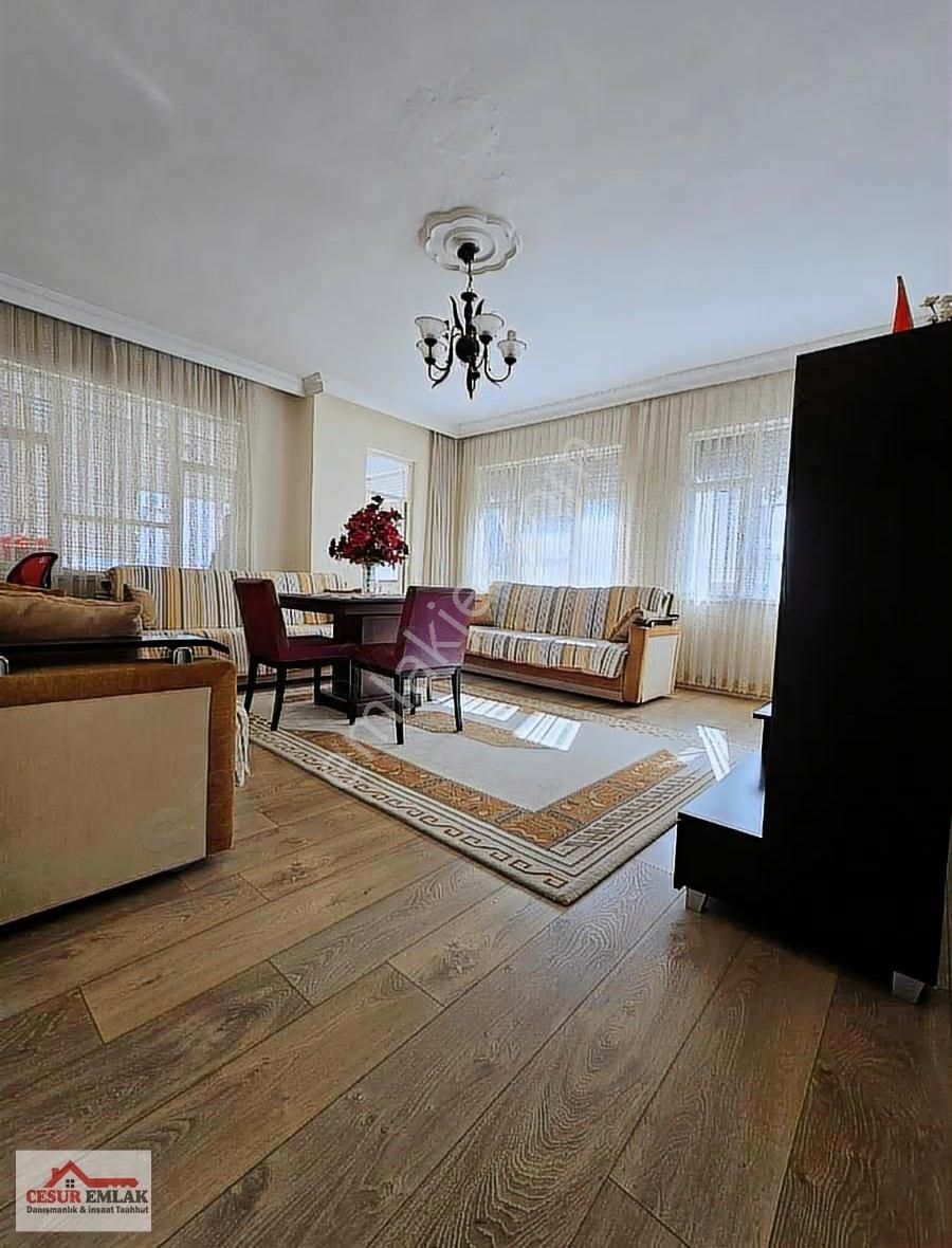 Cesurdan Şehir Merkezinde Satılık Daire - Görsel 3