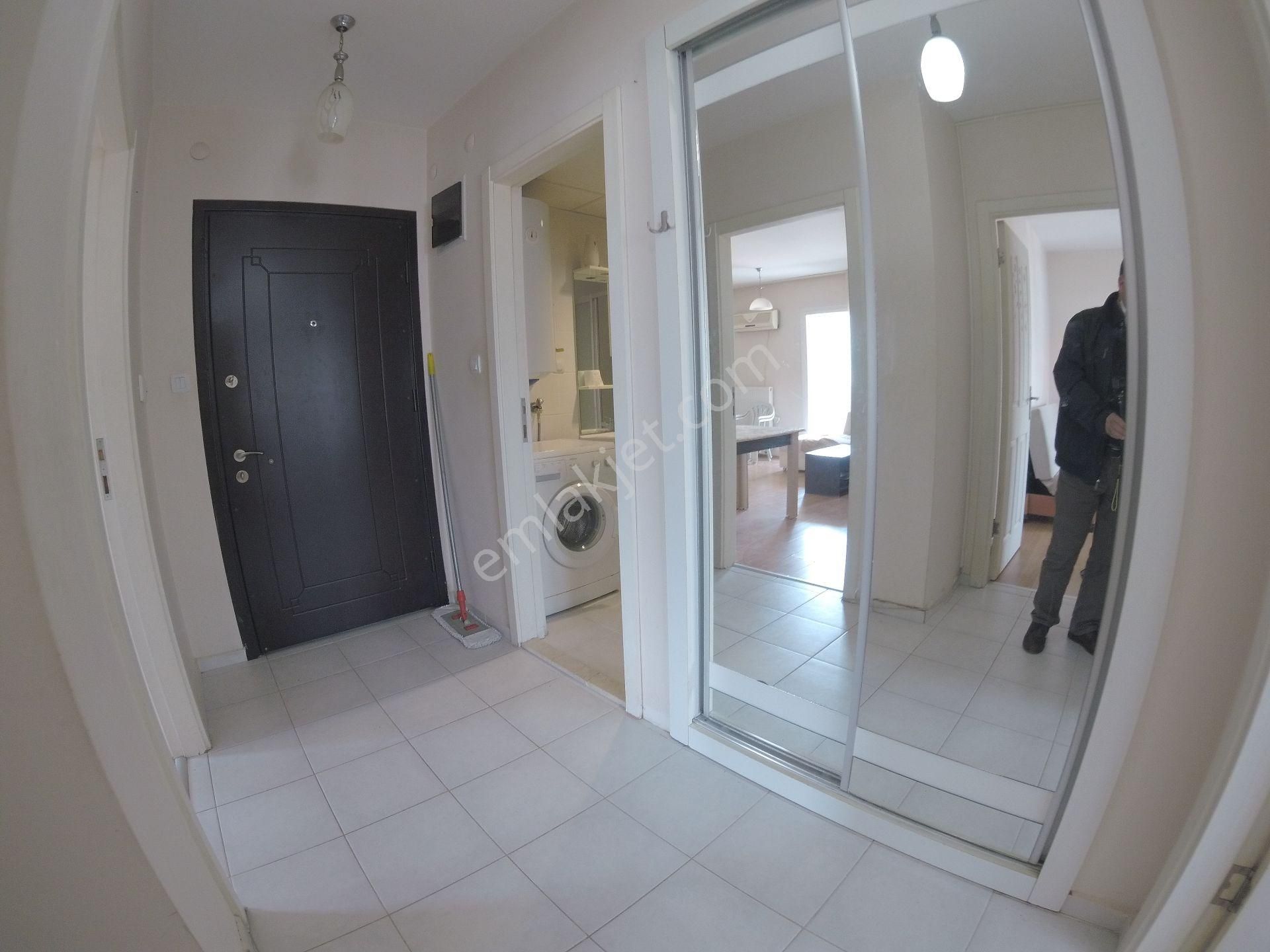 Narlıdere Yenikalede Kiralık Eşyalı Daire 2+1 Sitede O.parklı - Görsel 35