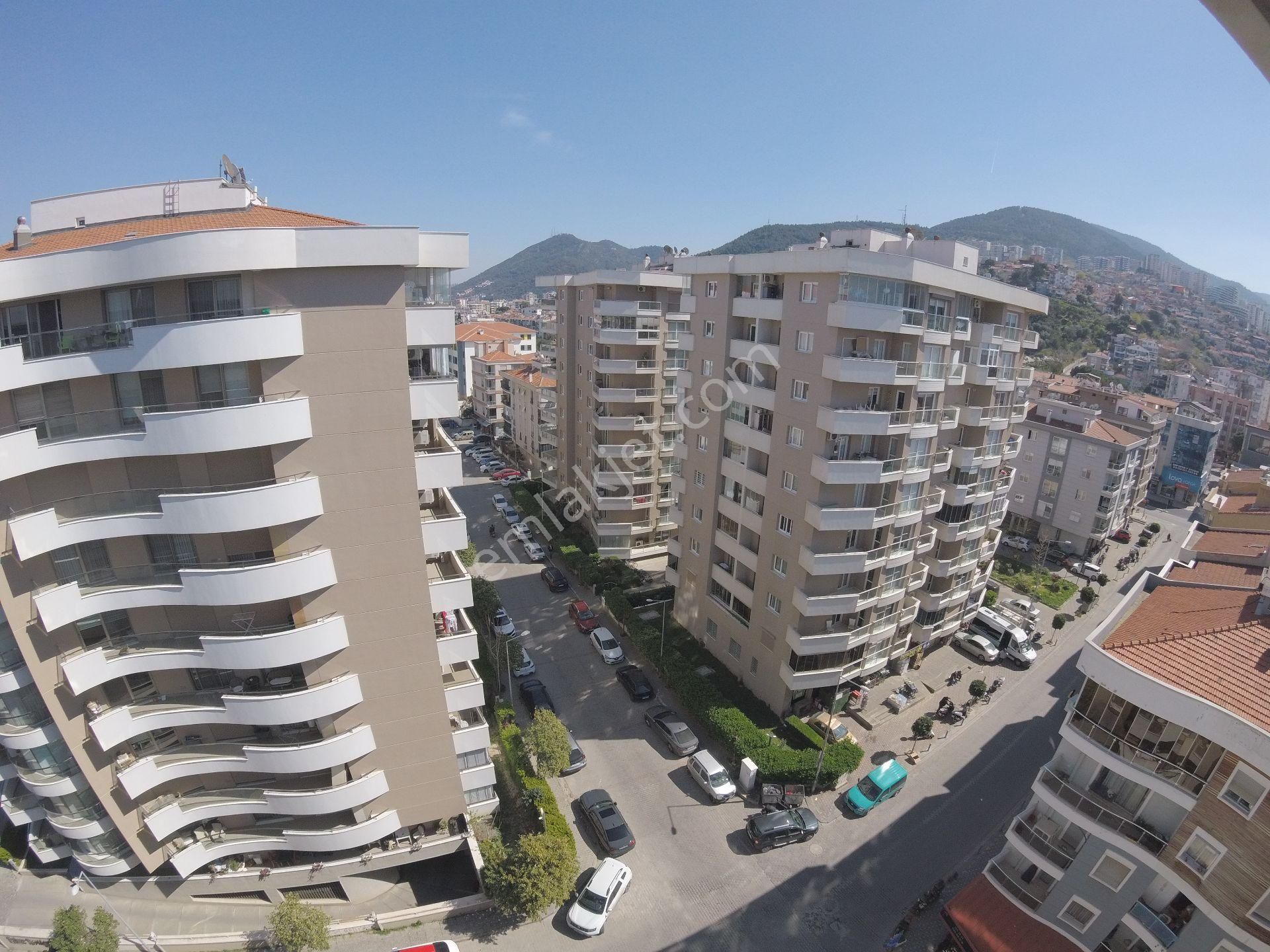 Narlıdere Yenikalede Kiralık Eşyalı Daire 2+1 Sitede O.parklı - Görsel 27