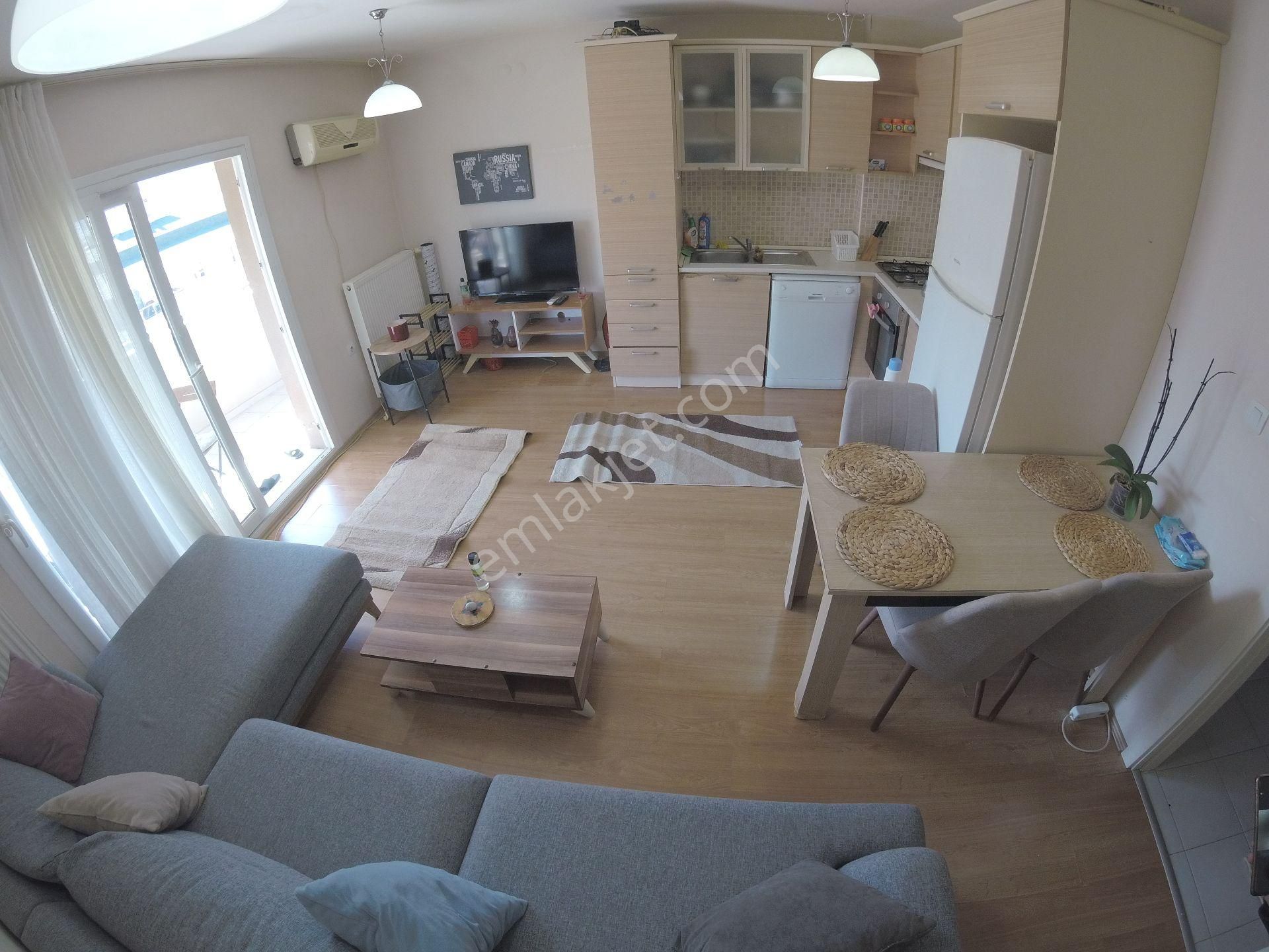 Narlıdere Yenikalede Kiralık Eşyalı Daire 2+1 Sitede O.parklı - Görsel 16