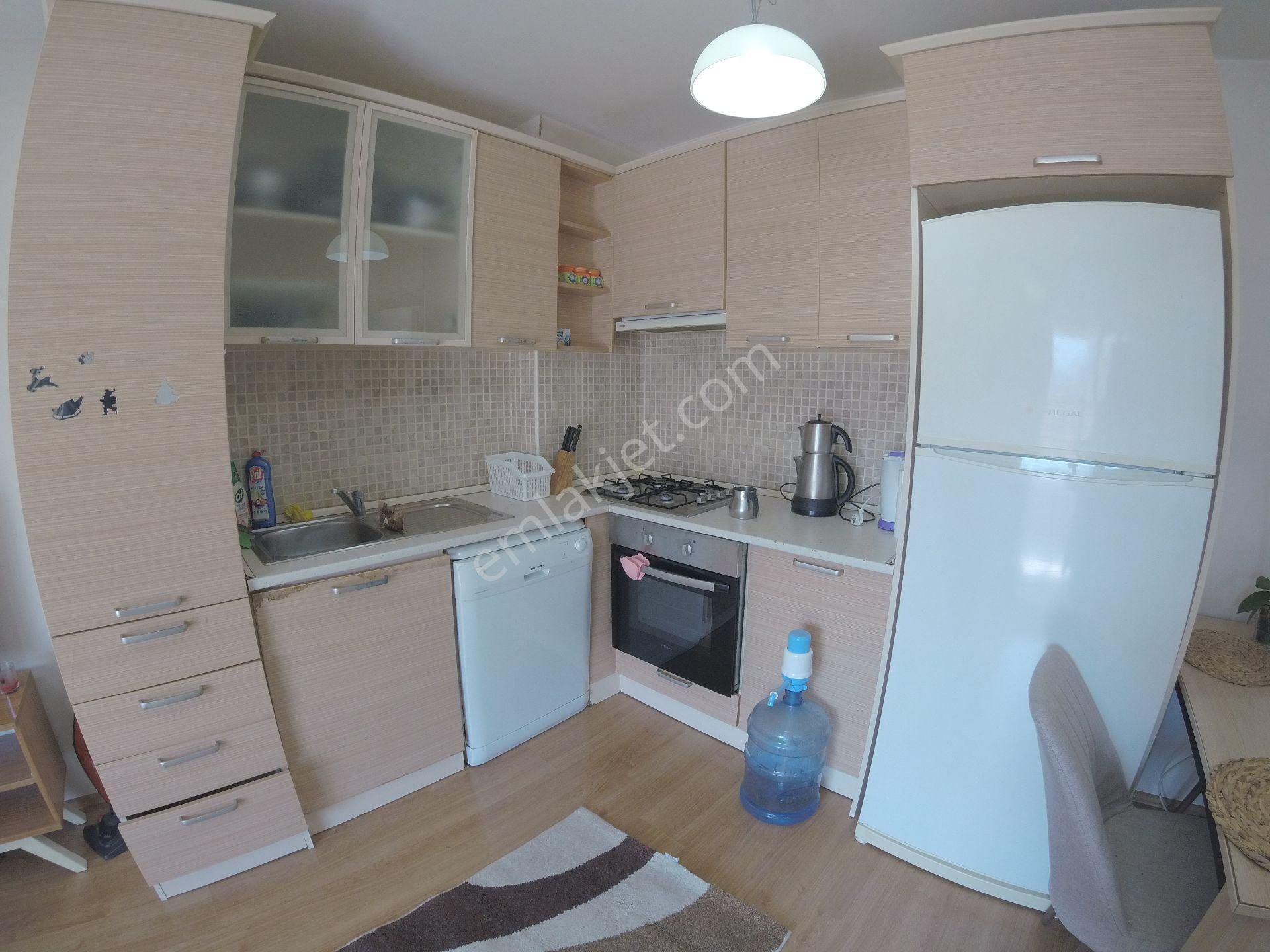 Narlıdere Yenikalede Kiralık Eşyalı Daire 2+1 Sitede O.parklı - Görsel 17