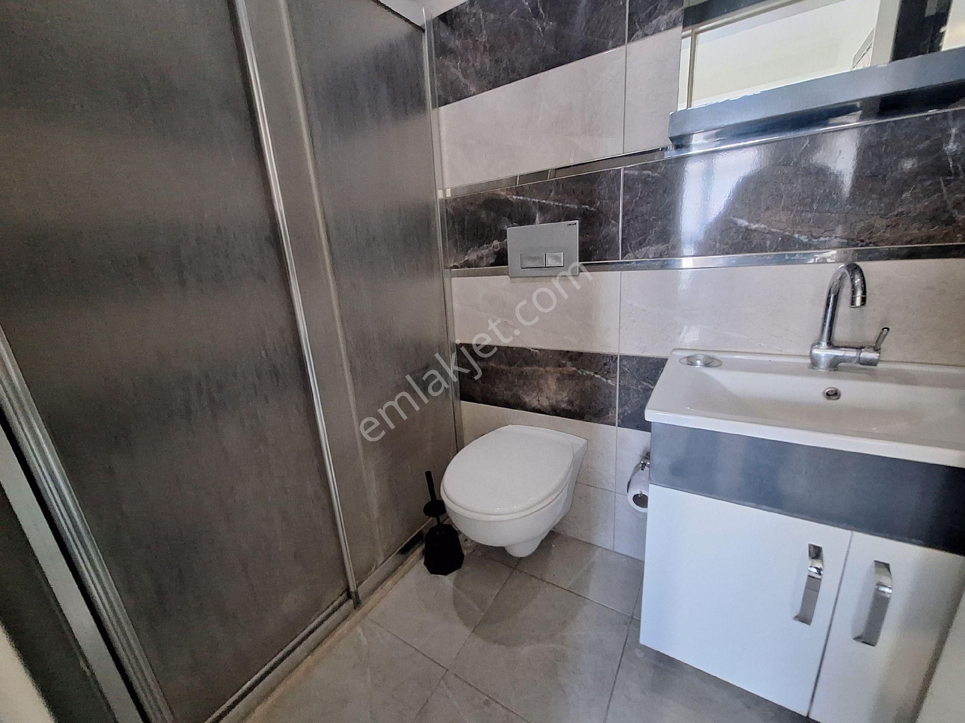 Nehirden Sırakapılarda Kiralık 1+1 - Görsel 19