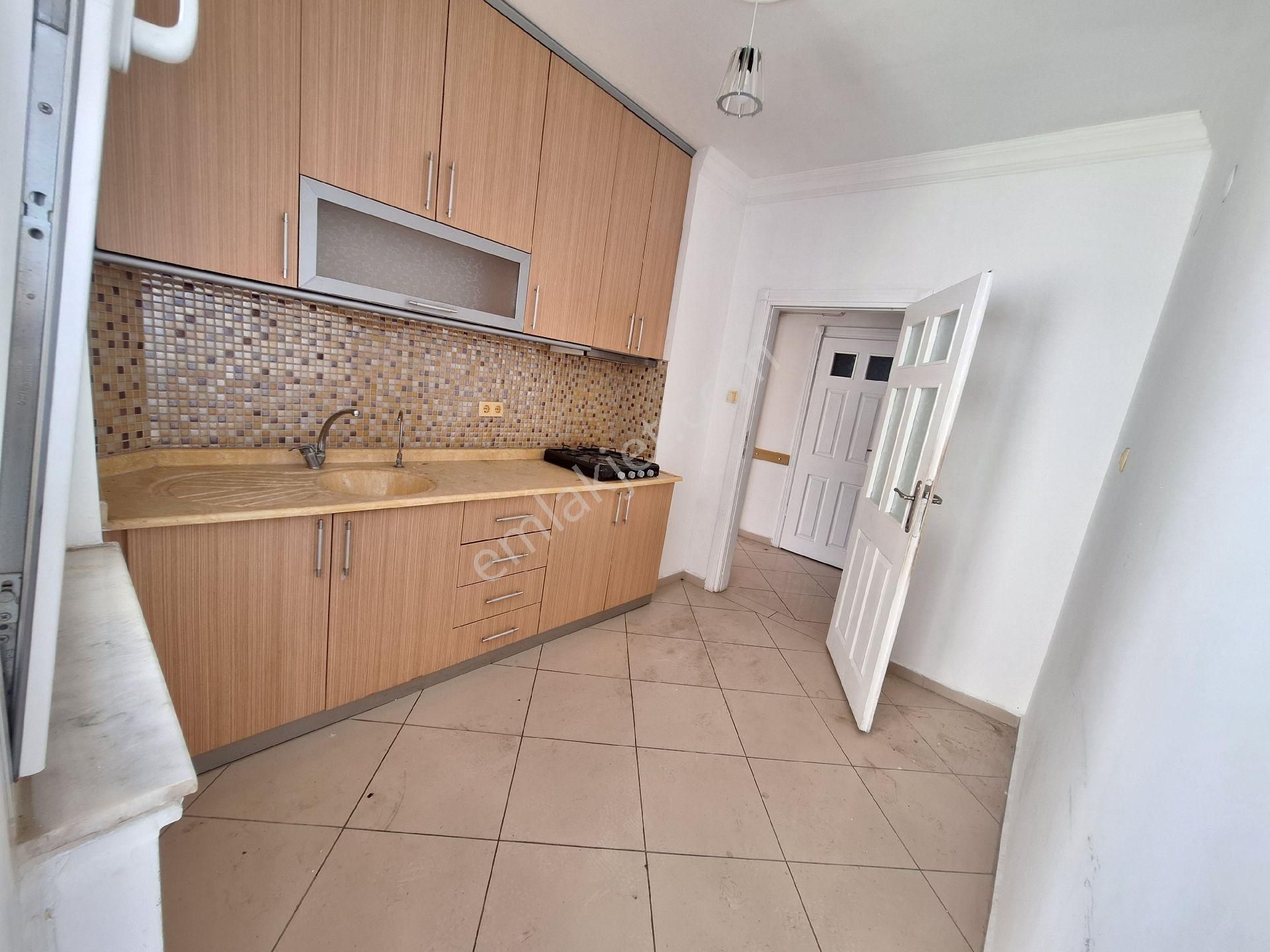 Antalya Muratpaşa Ali Çetinkaya Caddesi Üzernde Tramvay Durağı Önünde Kiralık 2+1 Ofis - Görsel 12